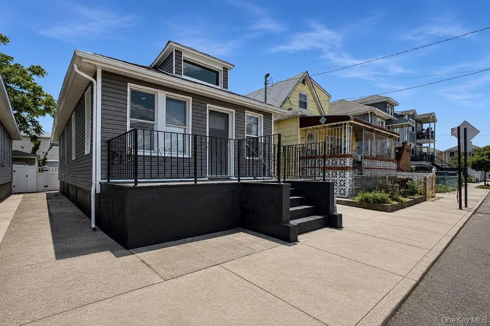69-39 Elizabeth Avenue Far Rockaway, NY 11692