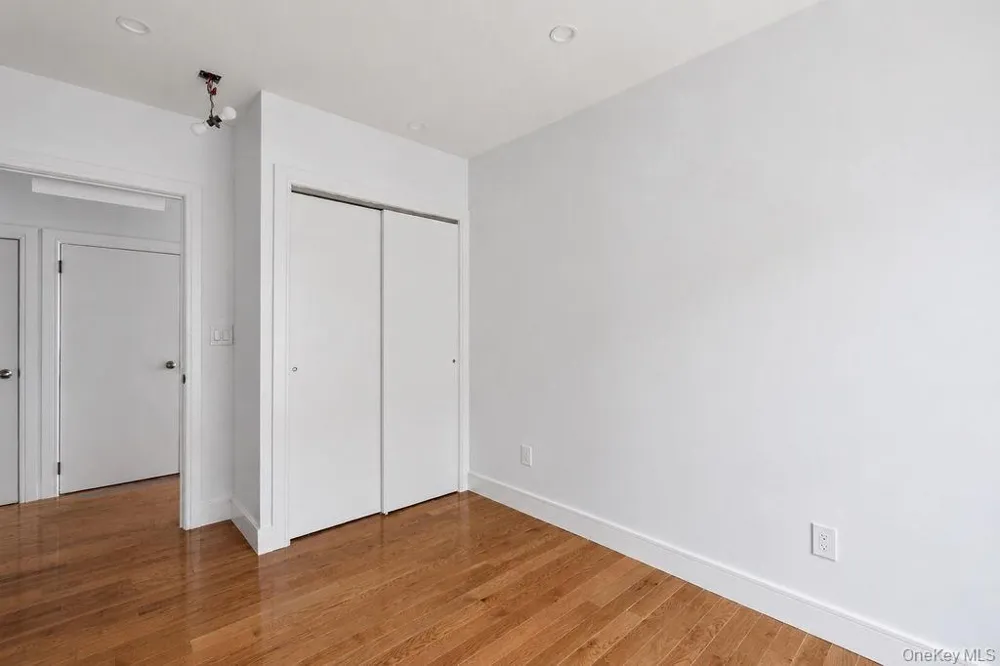69-39 Elizabeth Avenue Far Rockaway, NY 11692