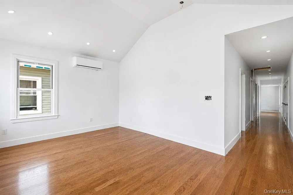 69-39 Elizabeth Avenue Far Rockaway, NY 11692