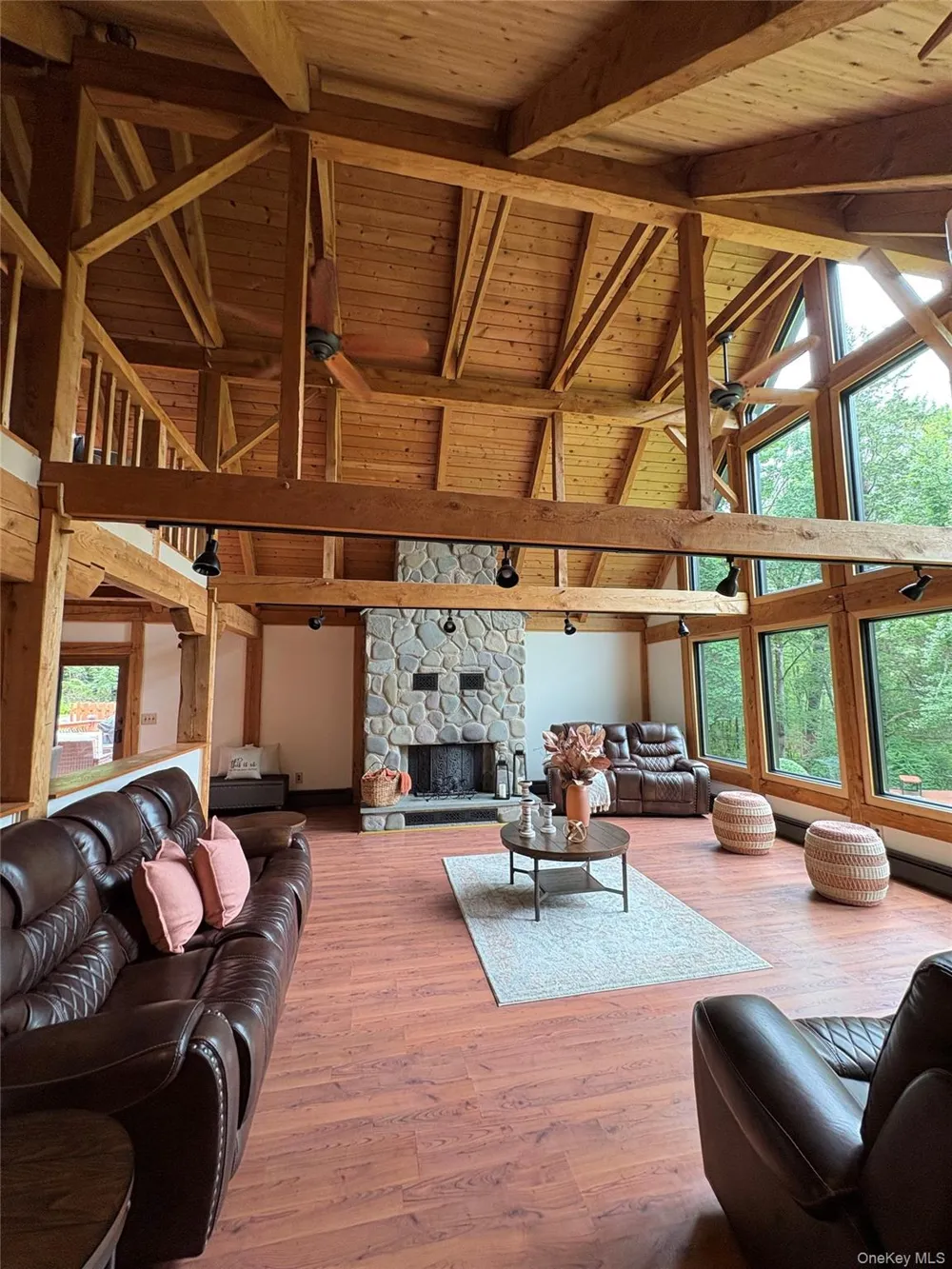 92 Twinshaven Road Napanoch, NY 12458