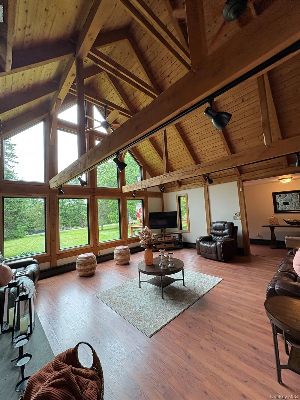92 Twinshaven Road Napanoch, NY 12458