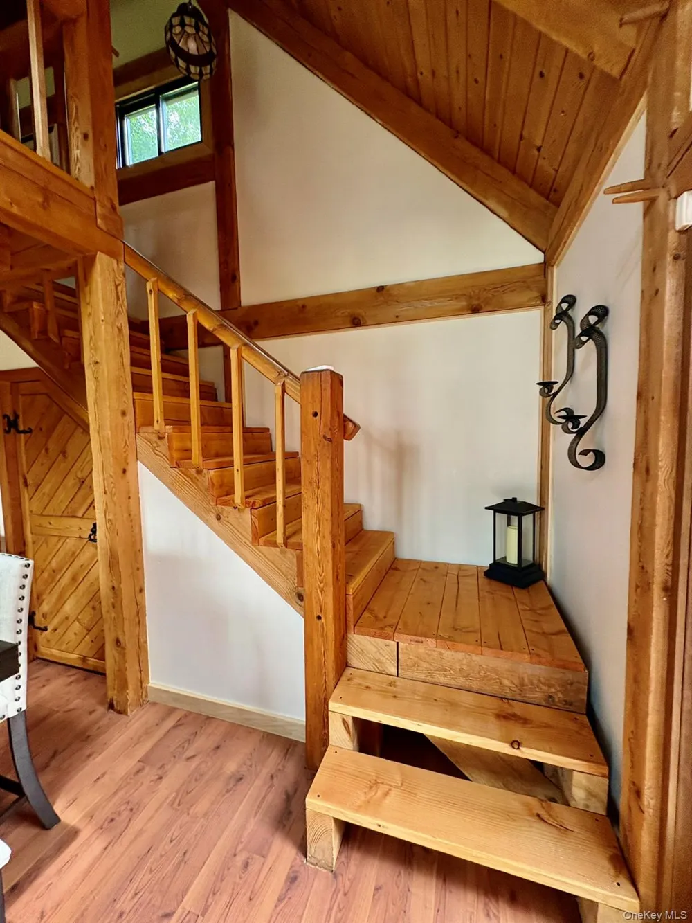 92 Twinshaven Road Napanoch, NY 12458