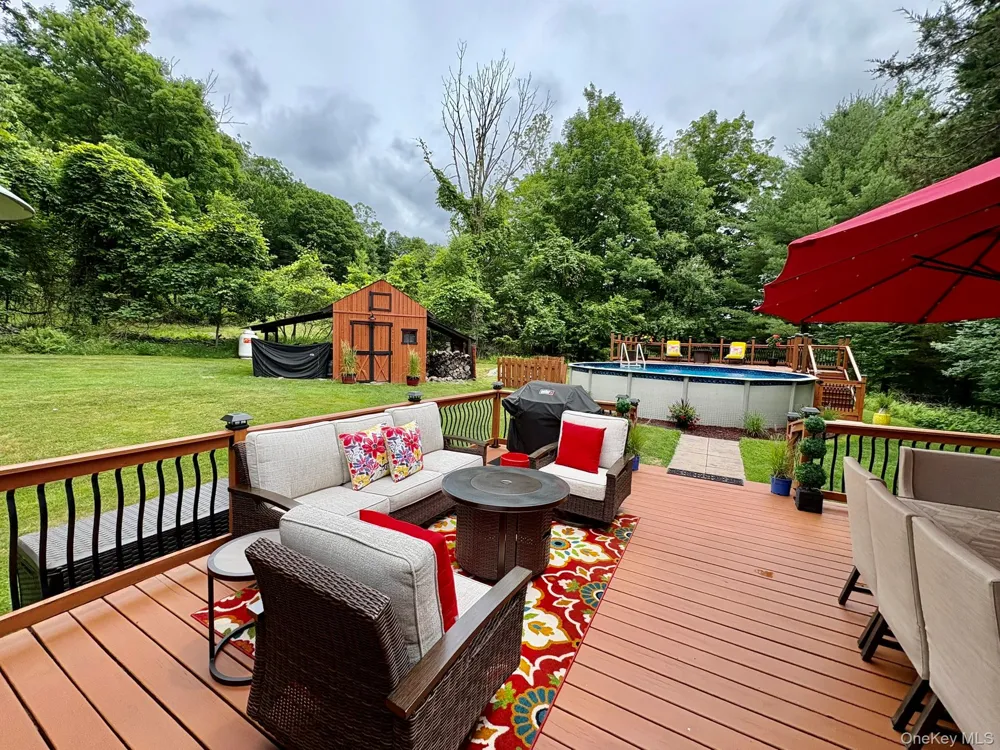 92 Twinshaven Road Napanoch, NY 12458