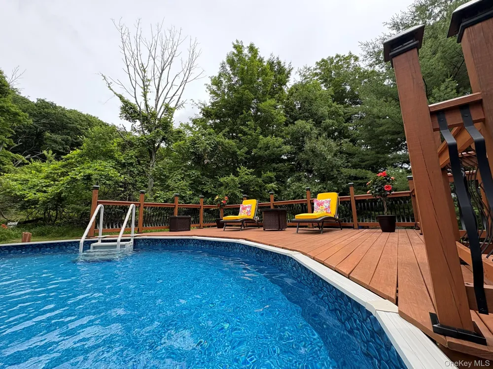 92 Twinshaven Road Napanoch, NY 12458