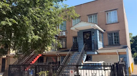 1954 Bergen Street