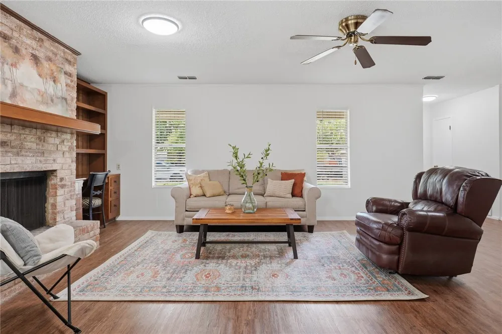 2113 Saint Charles Drive Portland, TX 78374
