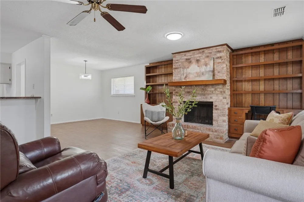 2113 Saint Charles Drive Portland, TX 78374