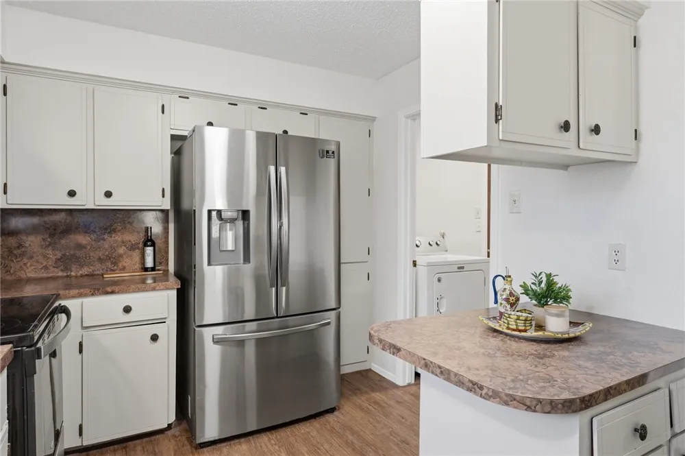 2113 Saint Charles Drive Portland, TX 78374