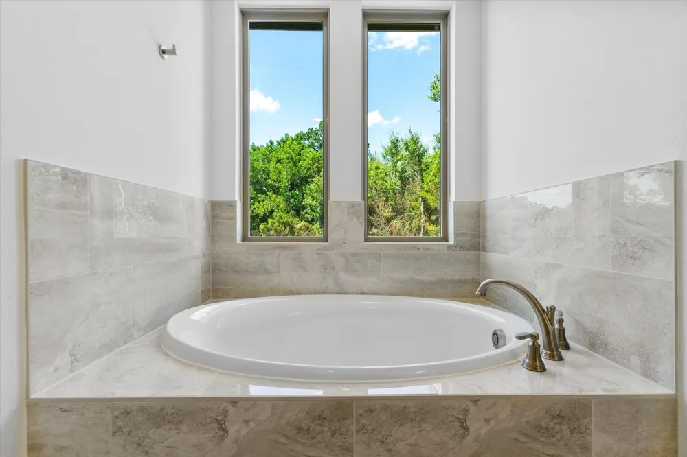 1001 Leo Lane Poolville, TX 76487
