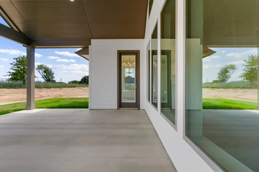 1001 Leo Lane Poolville, TX 76487