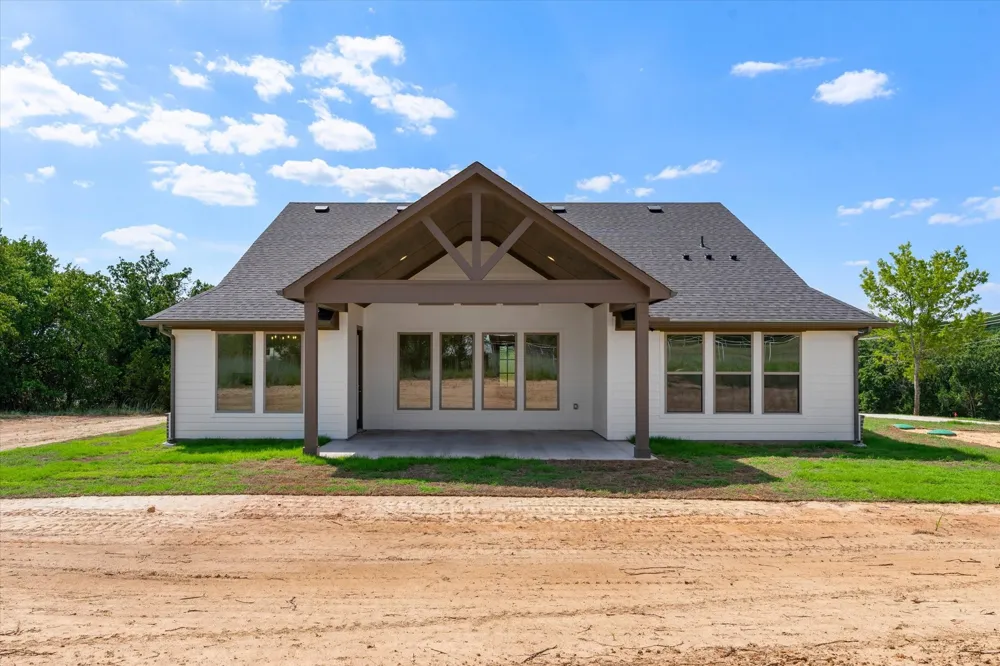1001 Leo Lane Poolville, TX 76487