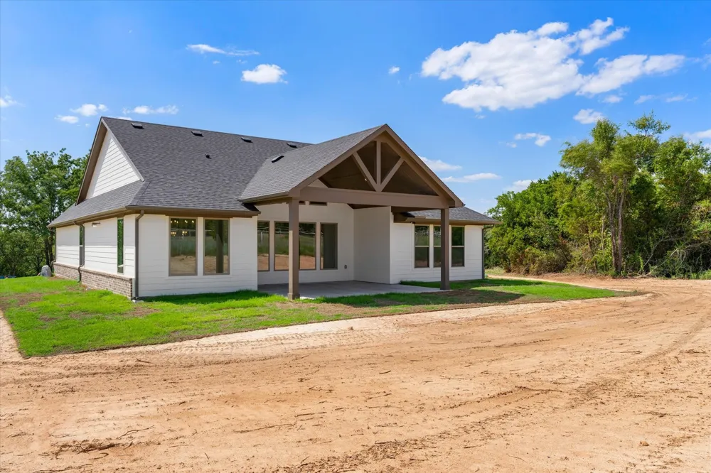 1001 Leo Lane Poolville, TX 76487