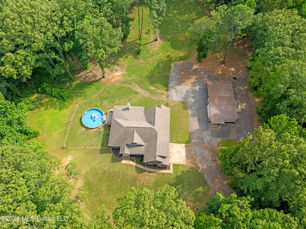 8301 Browns Ferry Road Senatobia, MS 38668