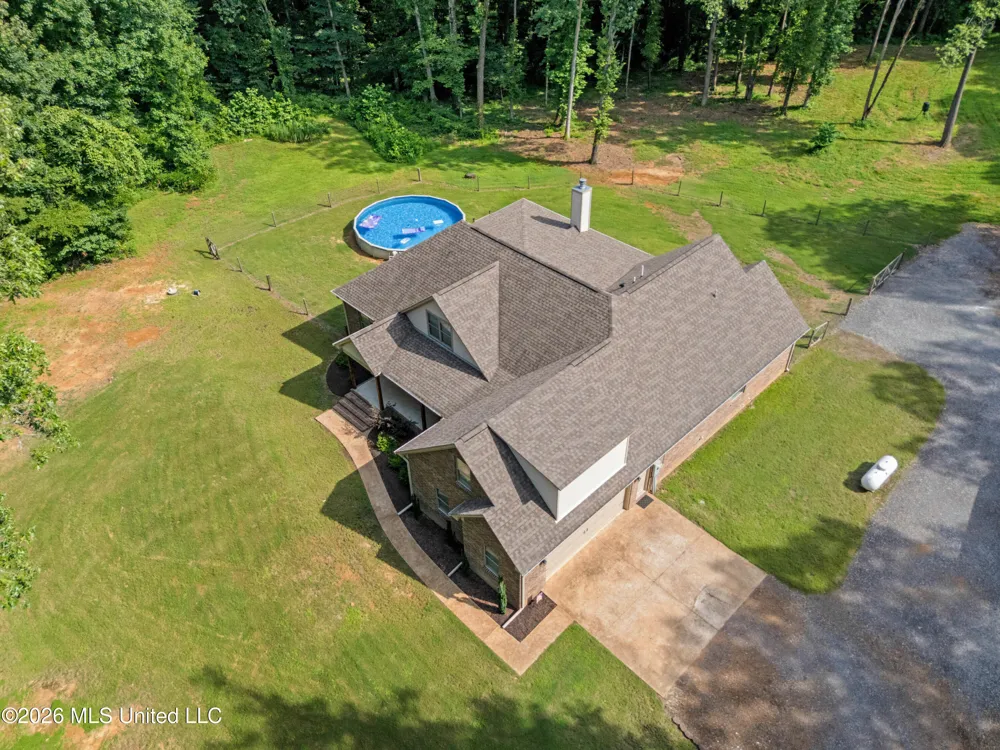 8301 Browns Ferry Road Senatobia, MS 38668
