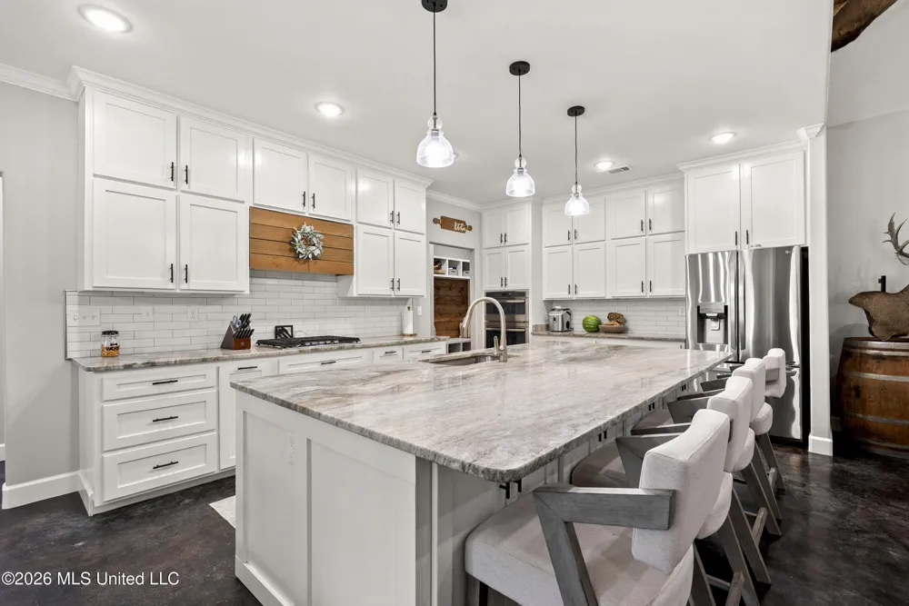 8301 Browns Ferry Road Senatobia, MS 38668