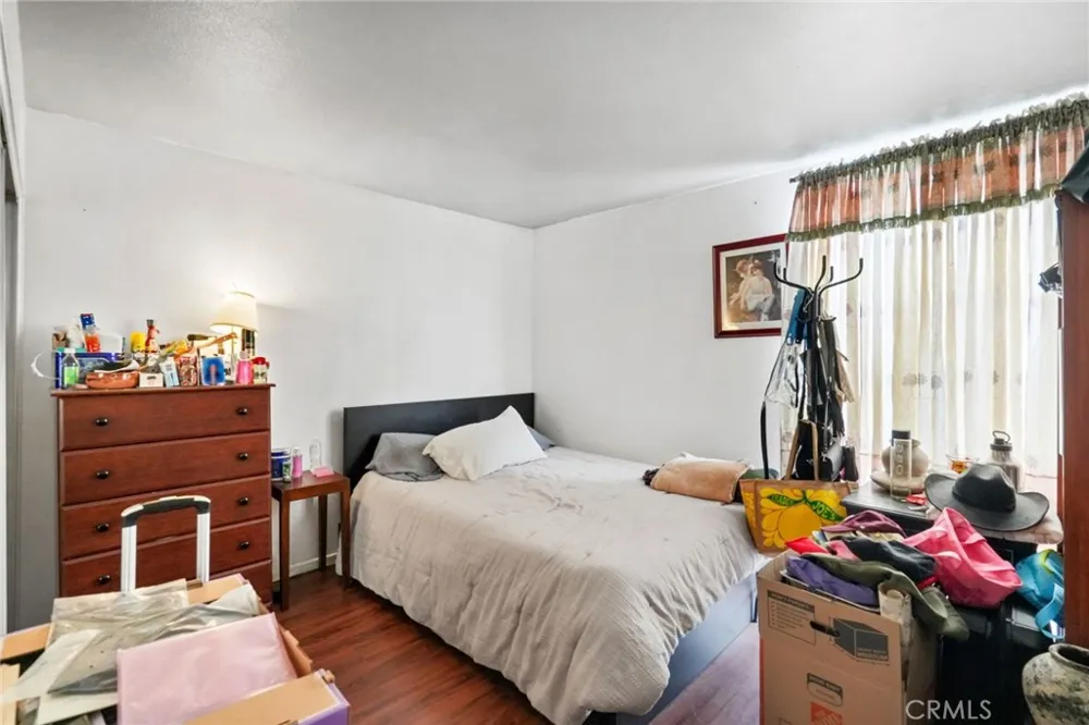 8601 International Avenue #234 Canoga Park, CA 91304