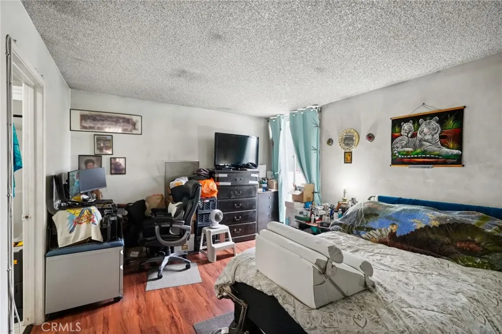 8601 International Avenue #234 Canoga Park, CA 91304
