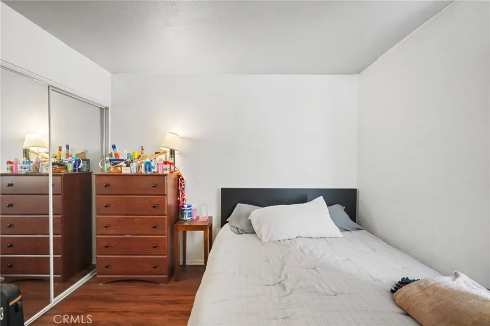 8601 International Avenue #234 Canoga Park, CA 91304