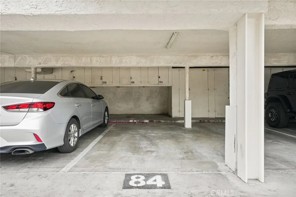 8601 International Avenue #234 Canoga Park, CA 91304