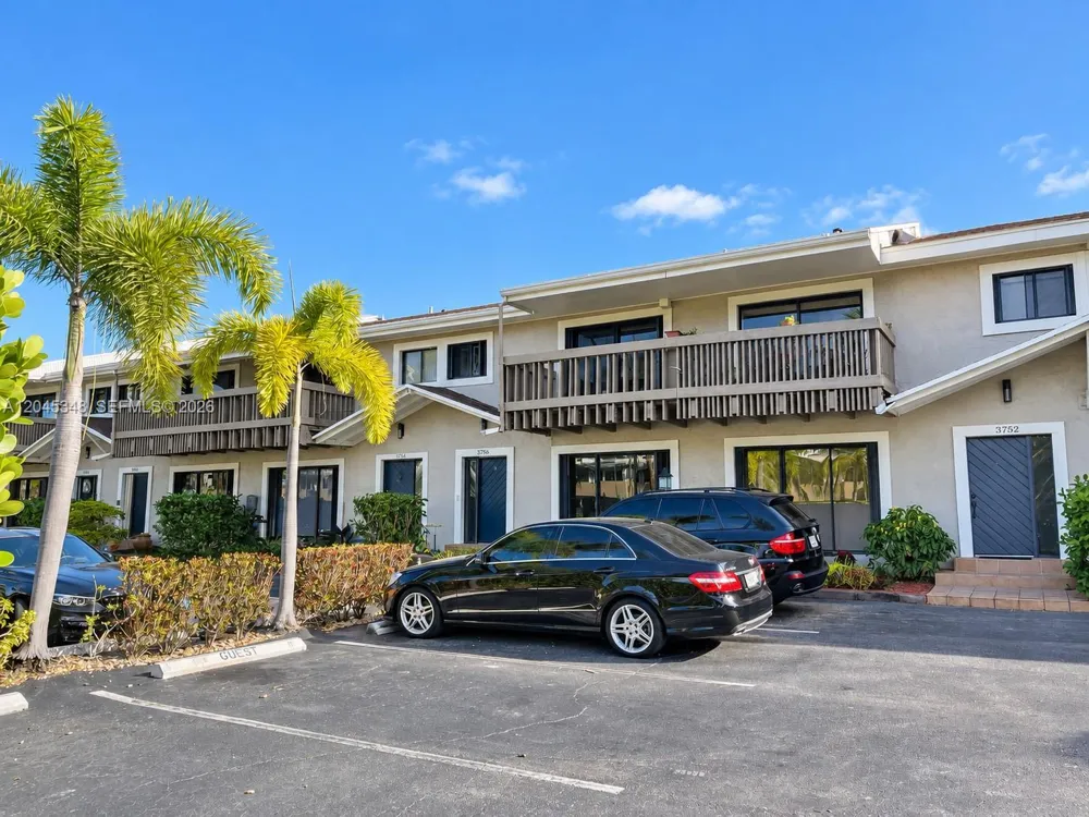 3756 NE 166th St #112 North Miami Beach, FL 33160