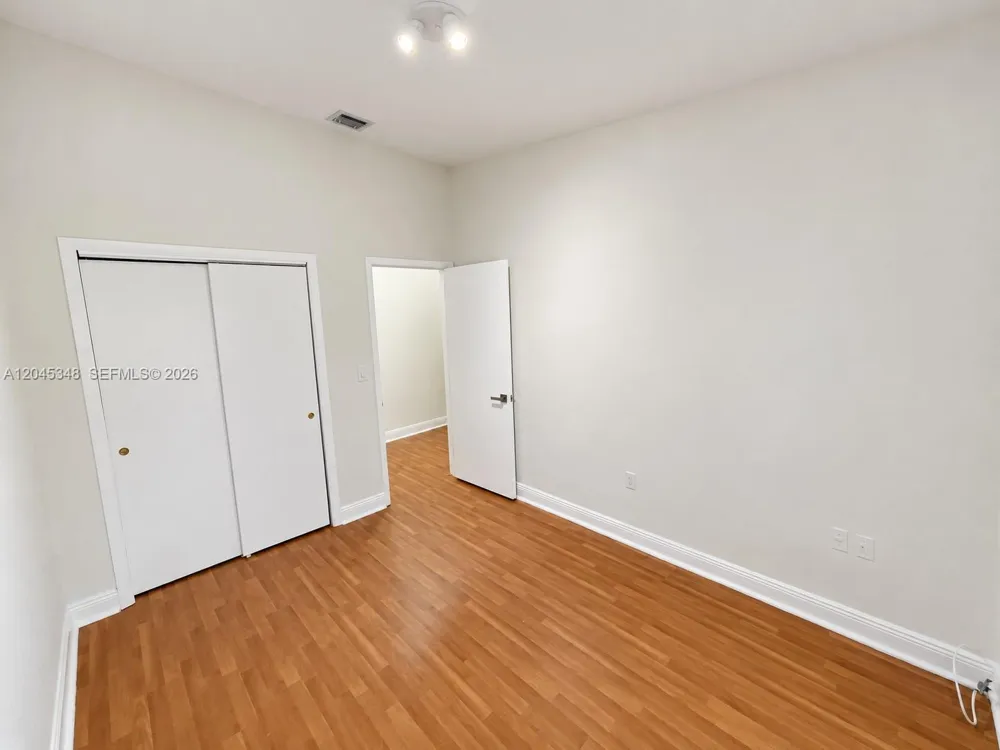 3756 NE 166th St #112 North Miami Beach, FL 33160