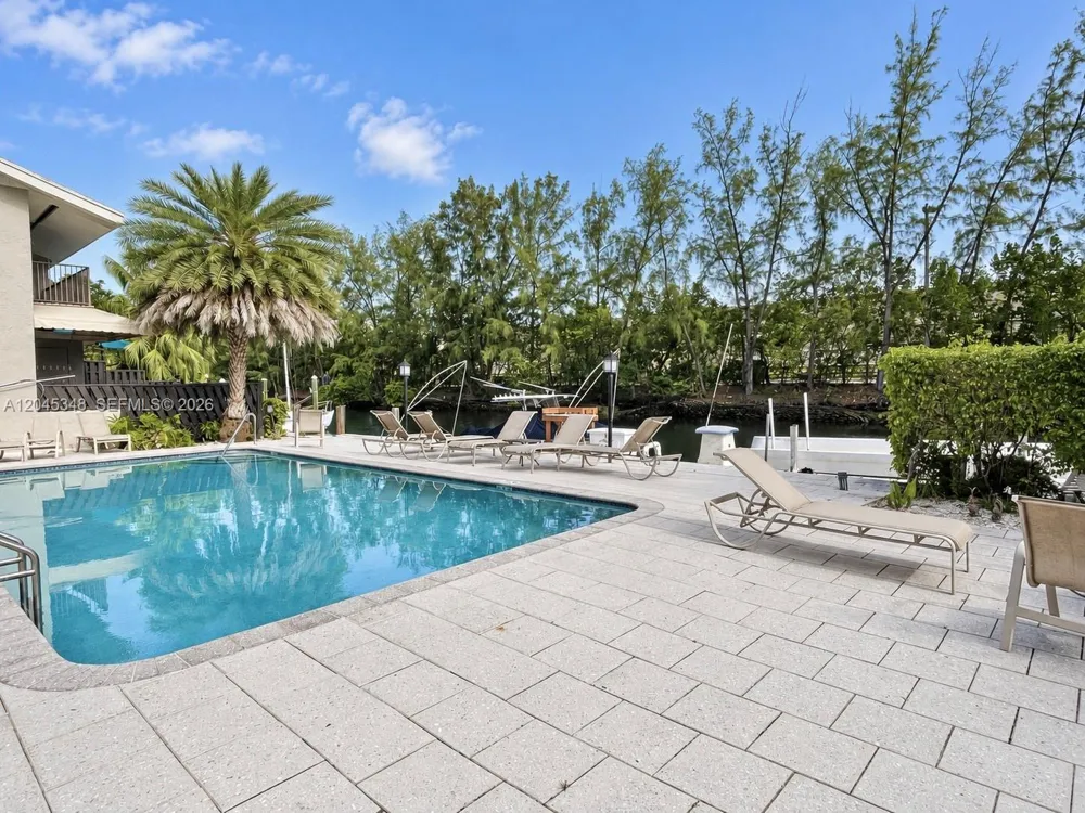 3756 NE 166th St #112 North Miami Beach, FL 33160