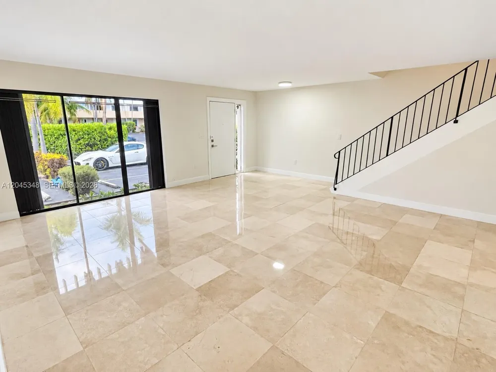 3756 NE 166th St #112 North Miami Beach, FL 33160