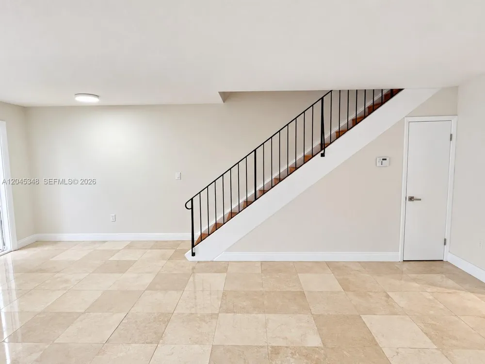 3756 NE 166th St #112 North Miami Beach, FL 33160