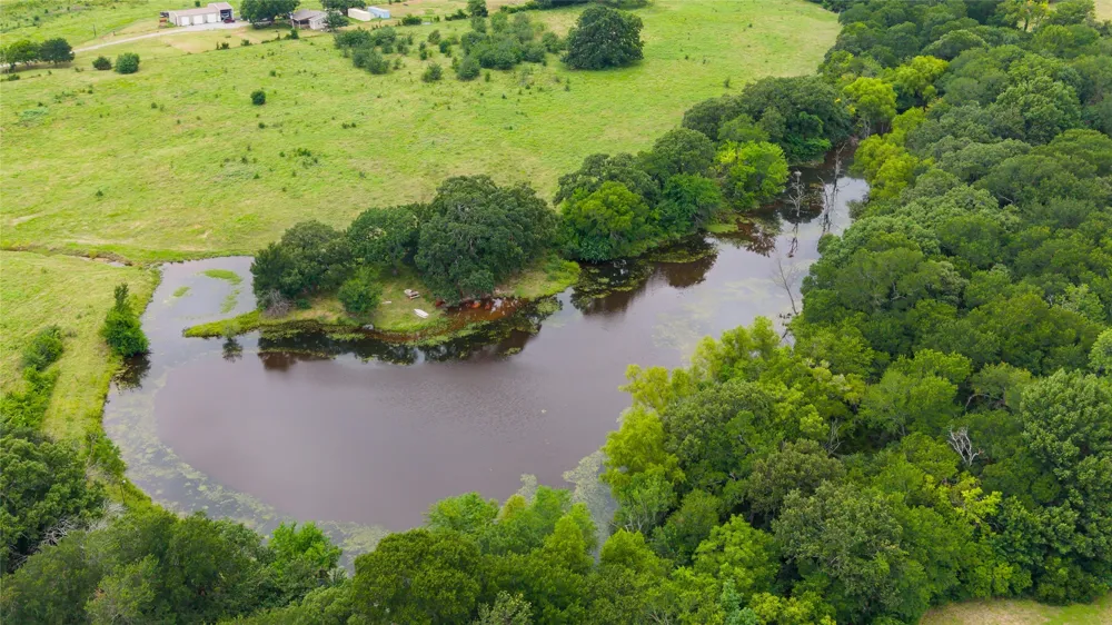 32 S Hwy 121 Highway Bonham, TX 75418