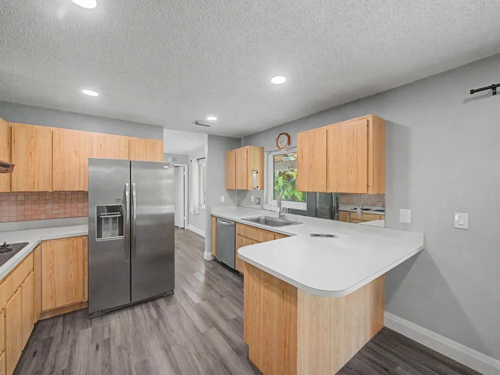 126 Chapel Lane Tequesta, FL 33469