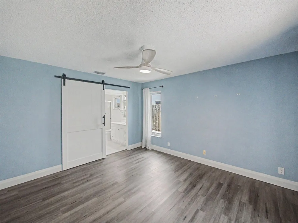 126 Chapel Lane Tequesta, FL 33469