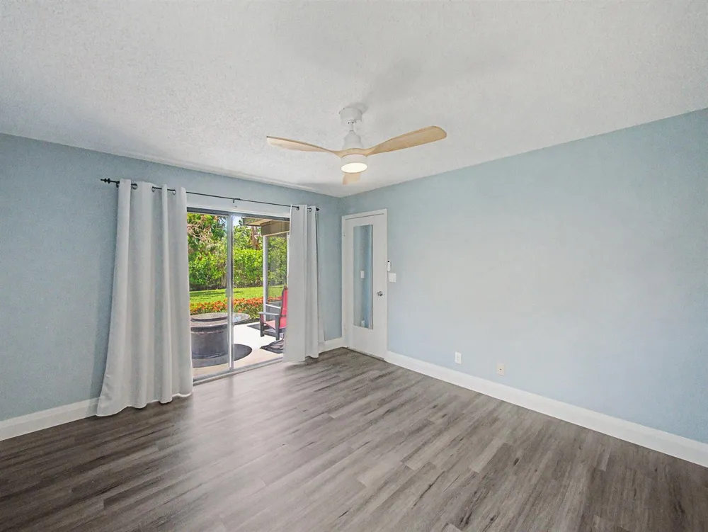 126 Chapel Lane Tequesta, FL 33469