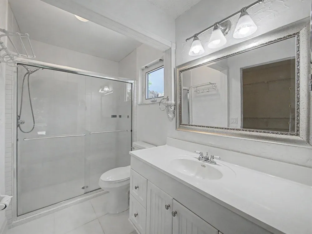126 Chapel Lane Tequesta, FL 33469