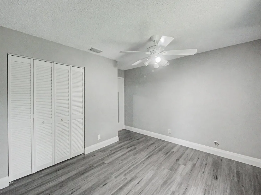 126 Chapel Lane Tequesta, FL 33469