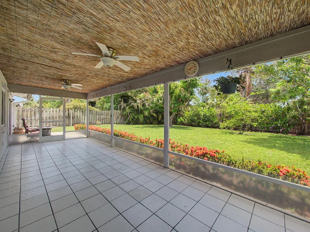 126 Chapel Lane Tequesta, FL 33469