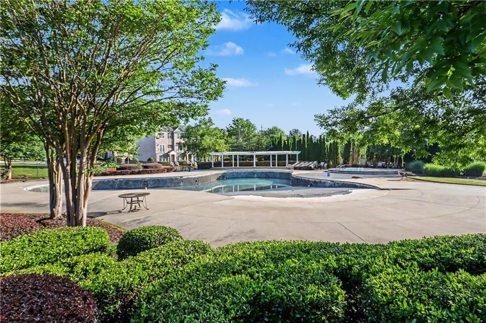 5563 Radford Loop Fairburn, GA 30213