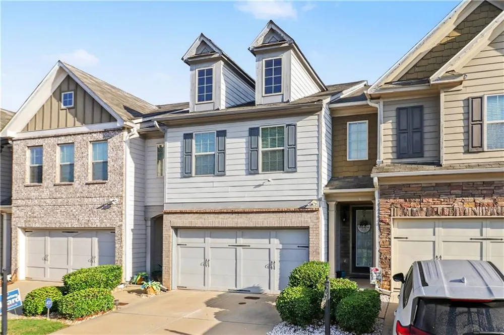 5563 Radford Loop Fairburn, GA 30213