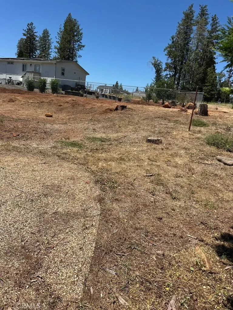 13715 S Park Magalia, CA 95954