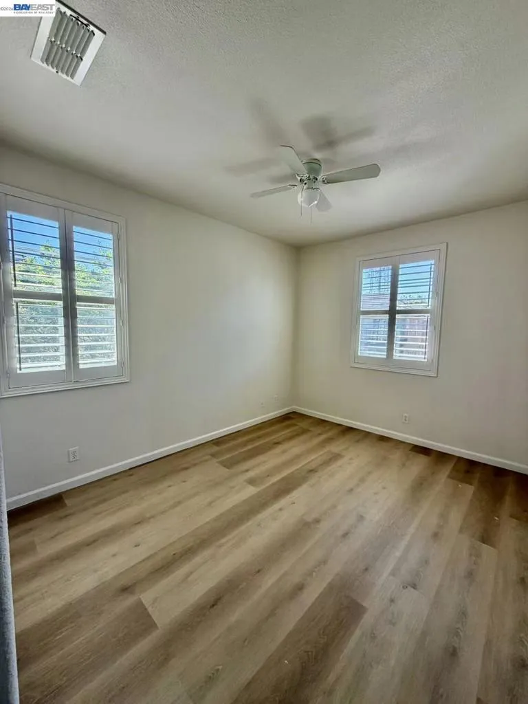 3809 Ruffed Grouse Ln Modesto, CA 95355