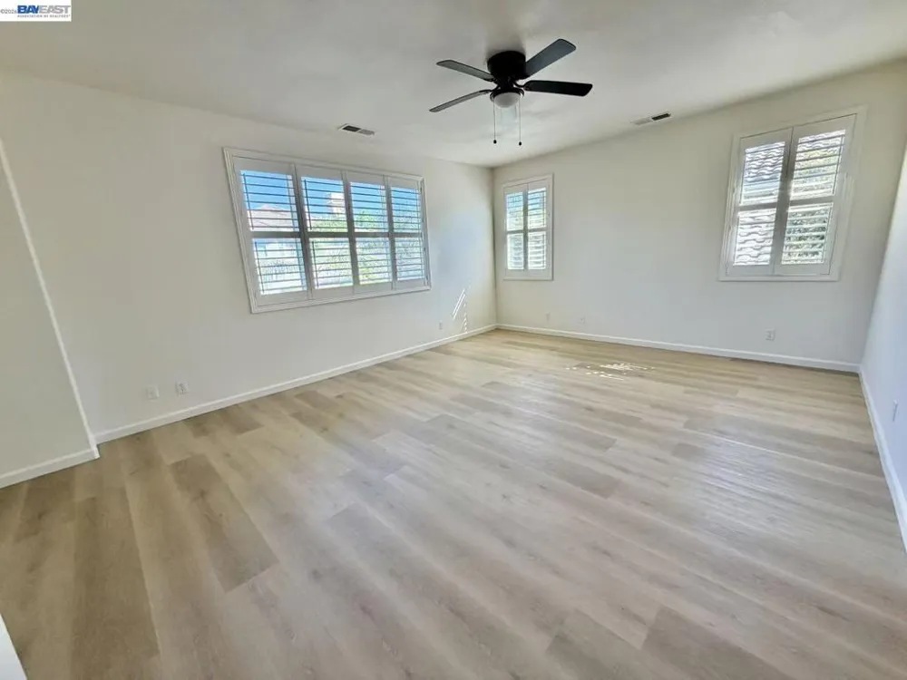 3809 Ruffed Grouse Ln Modesto, CA 95355