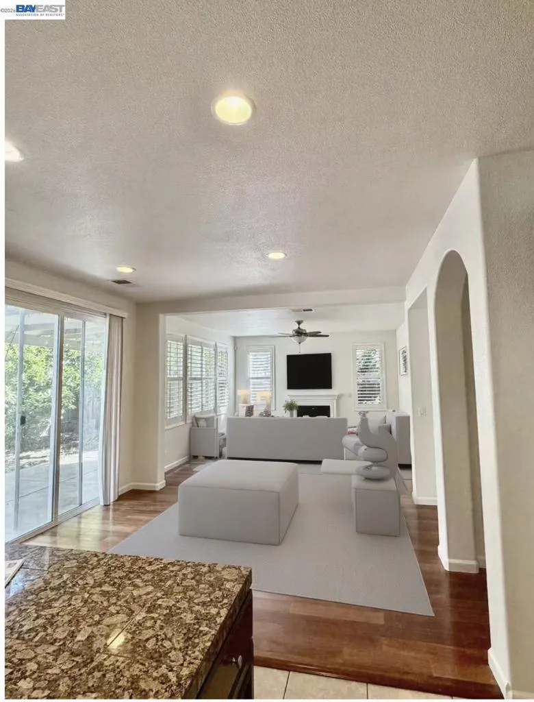 3809 Ruffed Grouse Ln Modesto, CA 95355