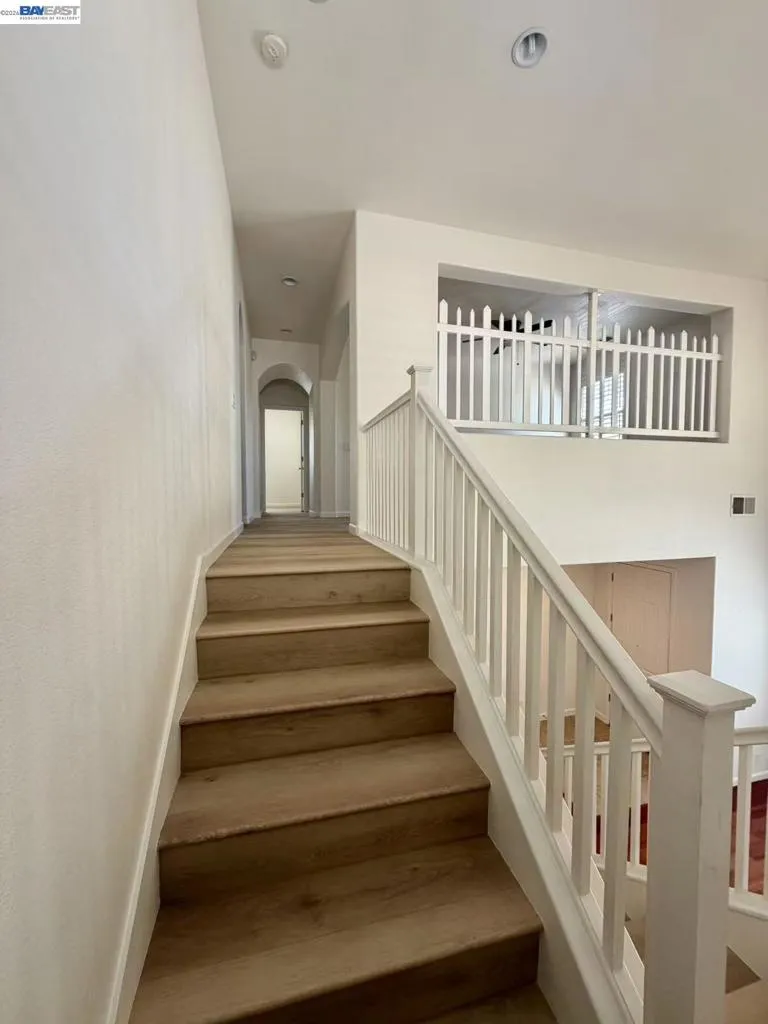 3809 Ruffed Grouse Ln Modesto, CA 95355
