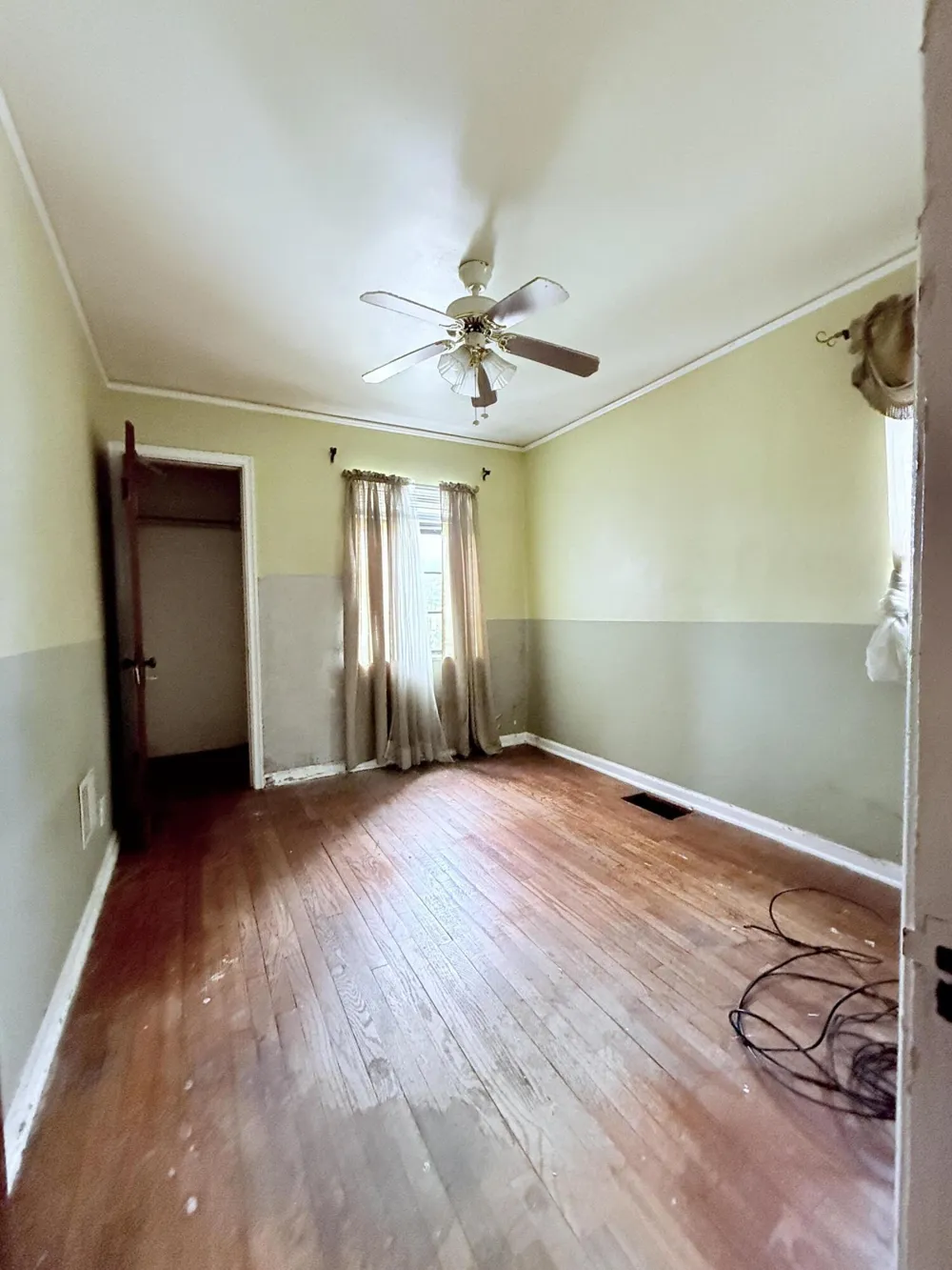 15786 Tracey Street Detroit, MI 48227