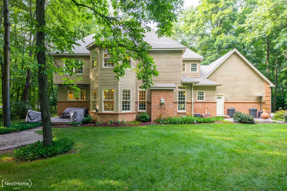 9185 North Island Drive Flushing Charter Township, MI 48433