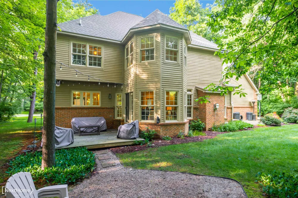 9185 North Island Drive Flushing Charter Township, MI 48433