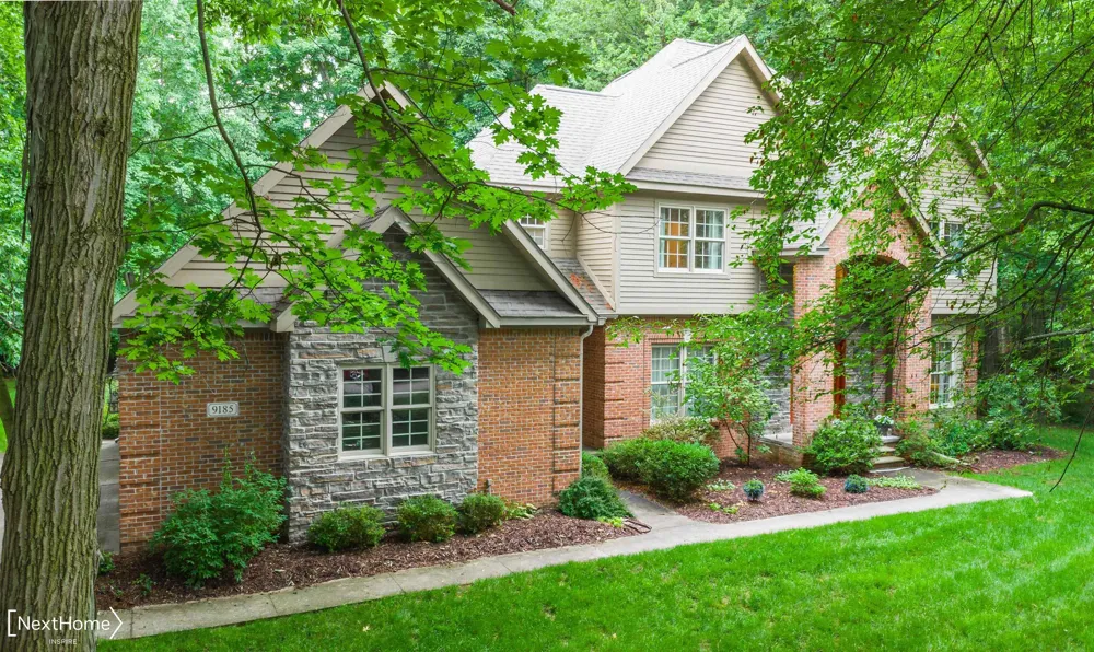 9185 North Island Drive Flushing Charter Township, MI 48433