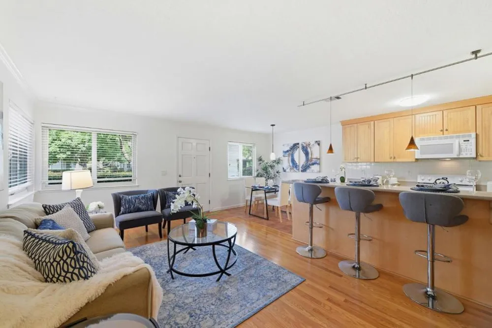 207 Watson Drive #3 Campbell, CA 95008
