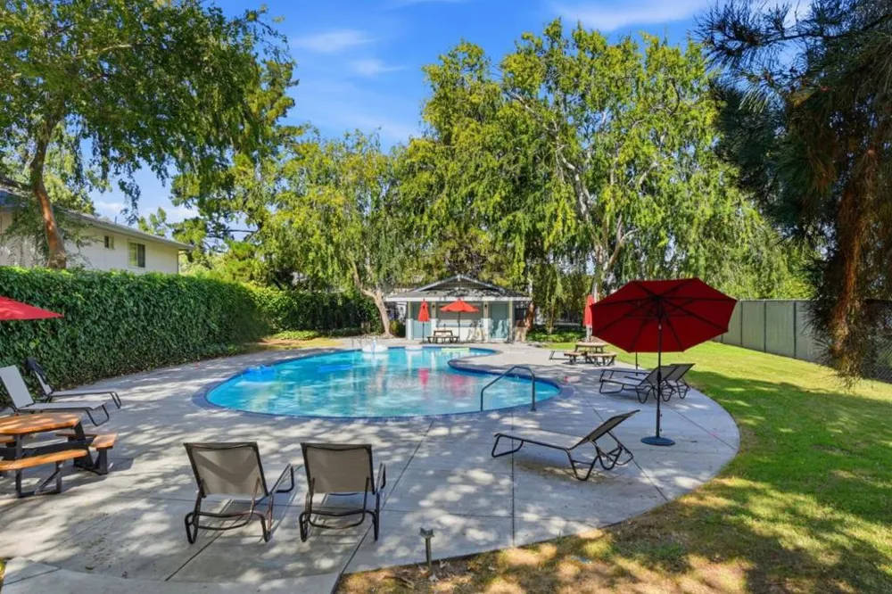 207 Watson Drive #3 Campbell, CA 95008