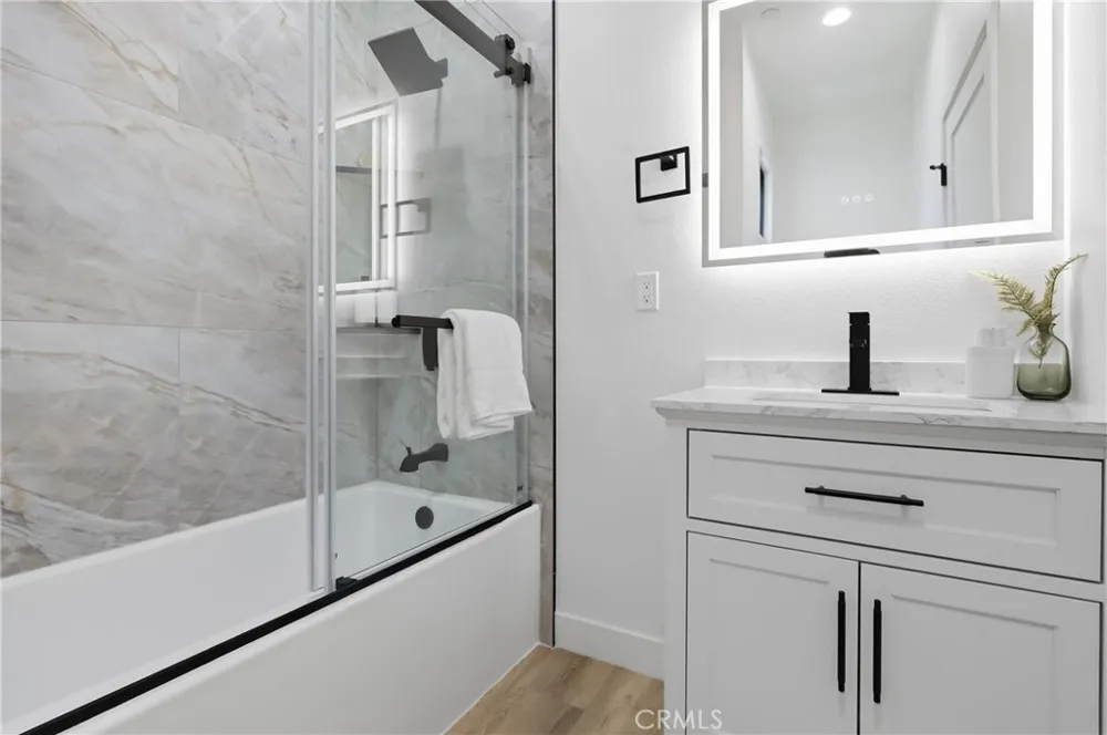 4429 Phelan Avenue Baldwin Park, CA 91706