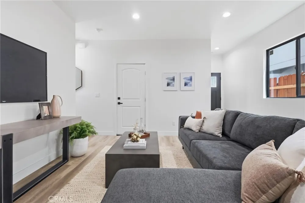 4429 Phelan Avenue Baldwin Park, CA 91706